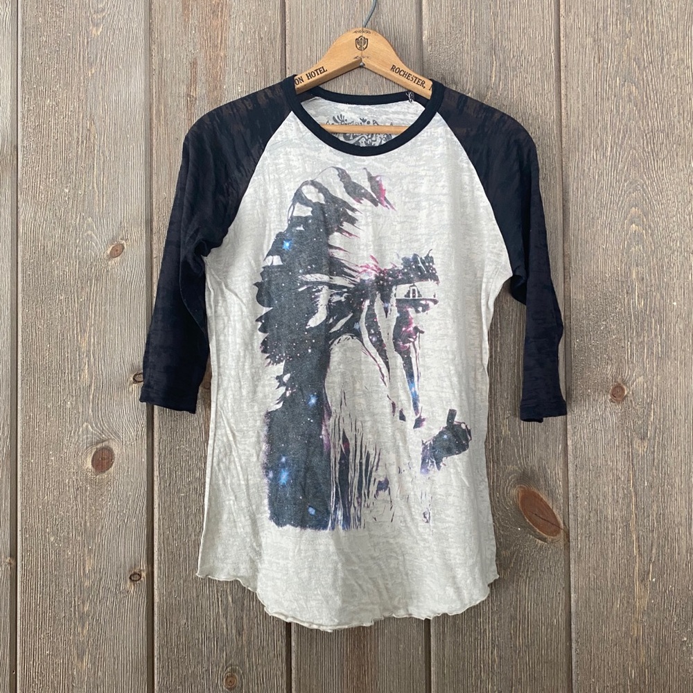 Five Crown Urban Outfitters Raglan 3/4 Med Indian
